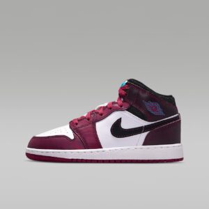 Детские повседневные кроссовки Air Jordan 1 Mid SE