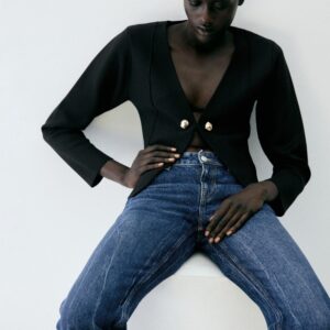Скульптурный укороченный жакет